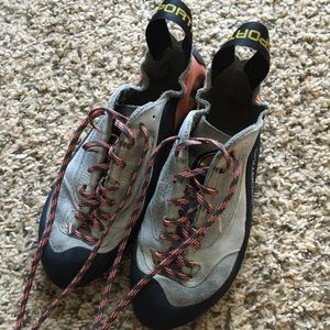 La Sportiva Finale Climbing Shoes